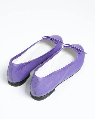 Ribbon round collar flat shoes