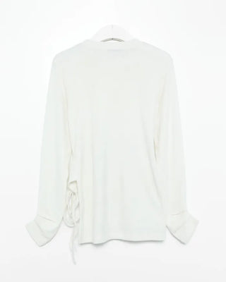 Side-strap long-sleeve T-shirt