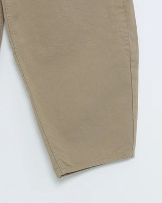 Back check pocket design pants