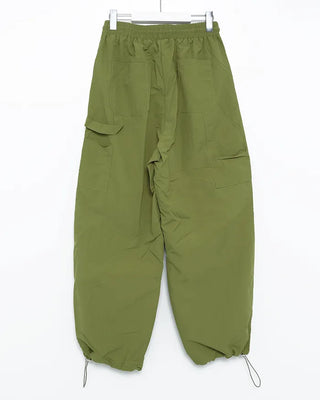(Unisex) Knee-tuck Easy Nylon Pants