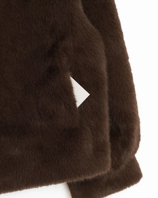 Hook crop fur jacket