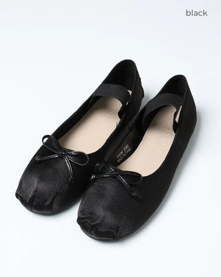 Rubber band satin ballet flats