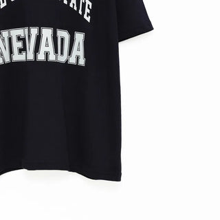 Loose sporty T-shirt