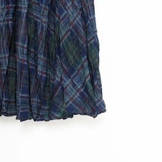 Checked flared wrinkle long skirt