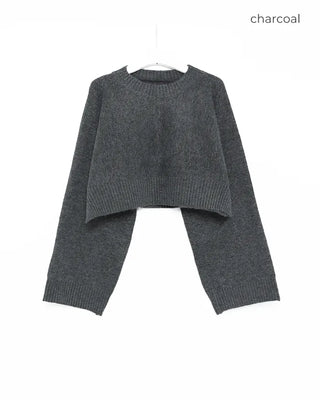 Oversized cropped knit