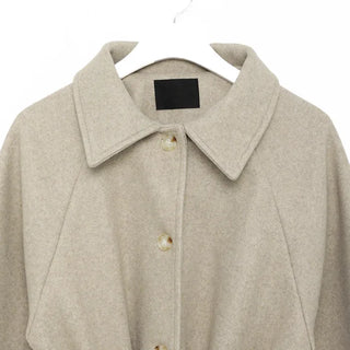 Back-tucked long coat