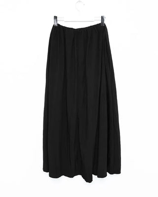 Elastic waist flared maxi skirt