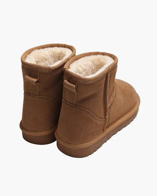 Short sheepskin boots