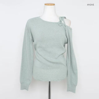 Strap-unbalanced shoulder knit