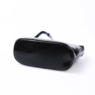 Round enamel shoulder bag