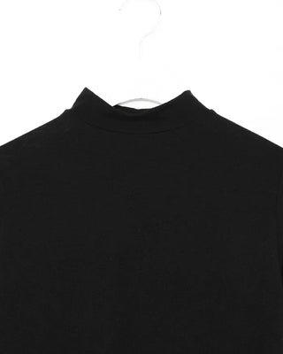 Basic half-neck T-shirt