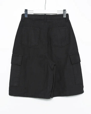 Center seam cargo shorts