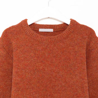Round cropped knit