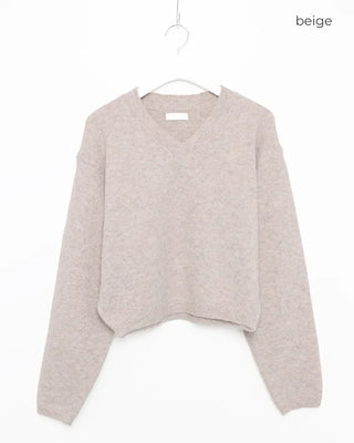 Semi-Clothed V-Neck Knit