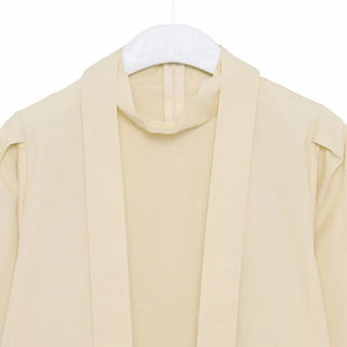 Ribbon tie blouse