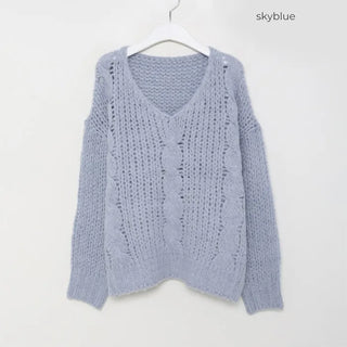 V-neck oversized knit