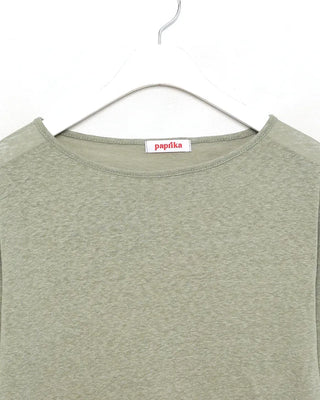 Boat neck daily t-shirt