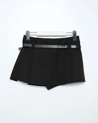Belted slit mini skirt