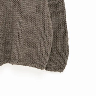 Handmade round knit