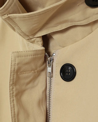Loose-fit cape short trench coat