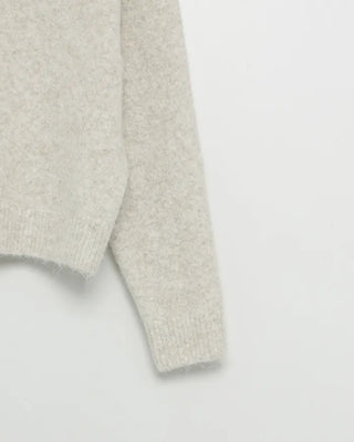 Round neck raglan knit