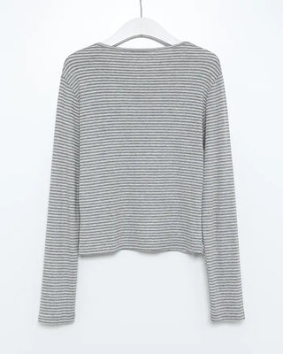Border Center Metal Tag Long T-Shirt