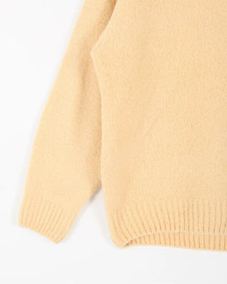 Loose wool knit