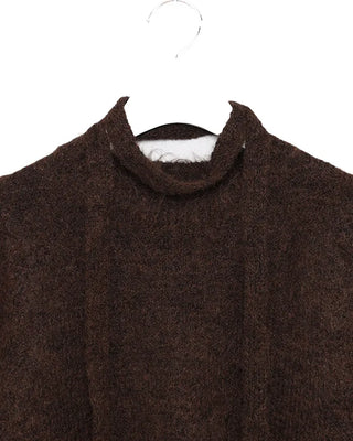 Long tie & short-sleeve knit set