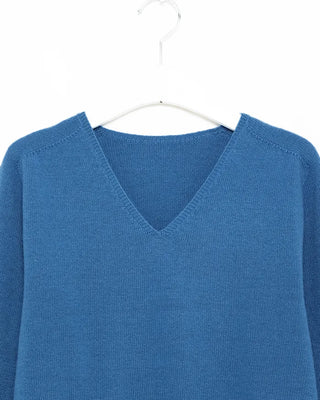 Pastel V-neck knitwear
