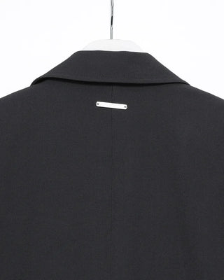Center dart basic silhouette jacket