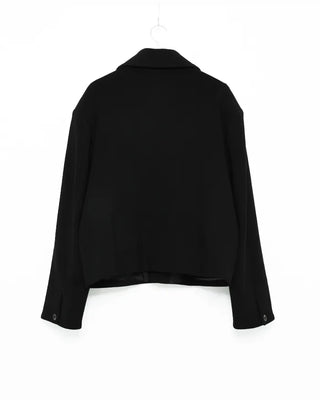 Simple color jacket