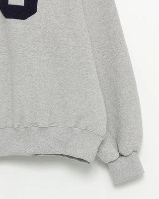 23 Fleece-lined sweatshirt
