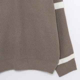 Sleeve Line Bicolor Knit