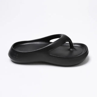 Chunky beach sandals