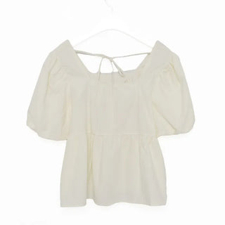 Voluminous peplum blouse