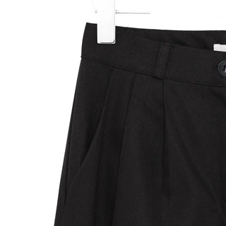 Simple pintuck chino pants