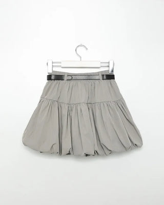 Belted voluminous mini skirt