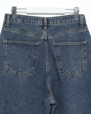 Pigmented Wide Curve Jeans