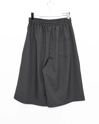 Elastic waist Bermuda shorts