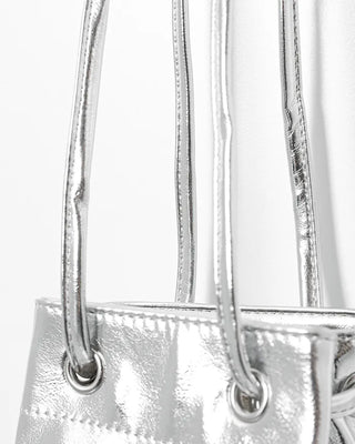 Belt bucket bag