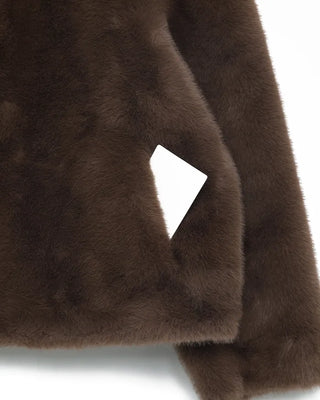 Crop collar point fur jacket