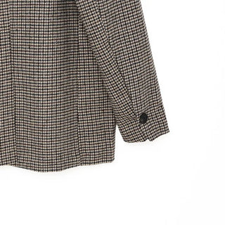 Button-up check jacket