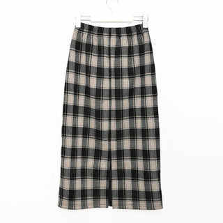 Checkered long skirt