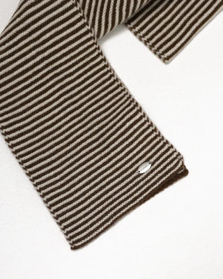 Striped muffler