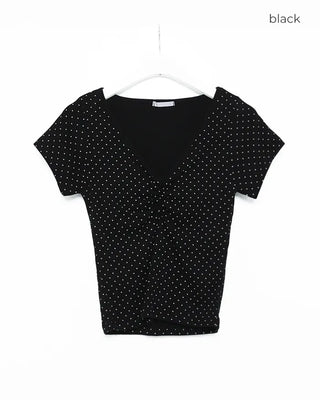 V-neck polka dot shirred half T-shirt