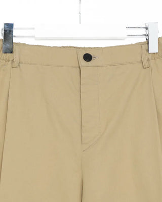 One-tuck banded cotton pants