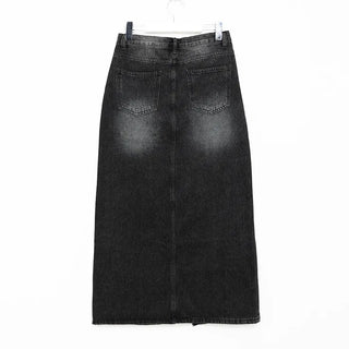 Front slit long skirt