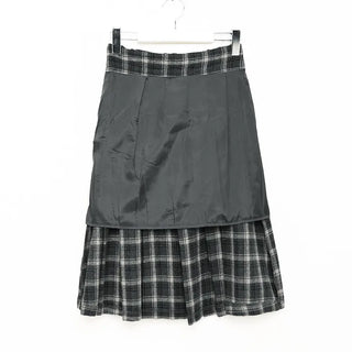 Checked pleated midi skirt
