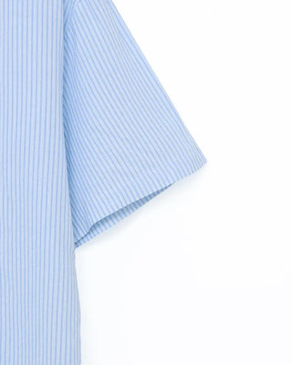Pencil stripe half shirt