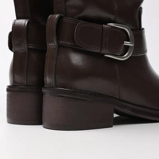 One-buckle half boots